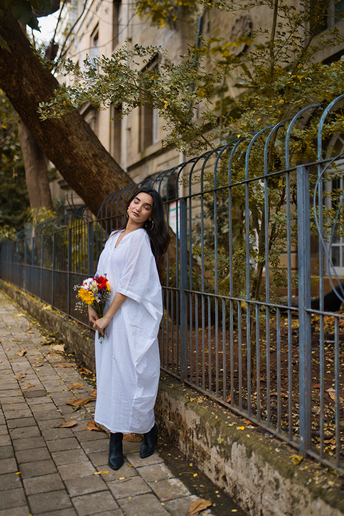 Basic White Minimalist Midi Dress