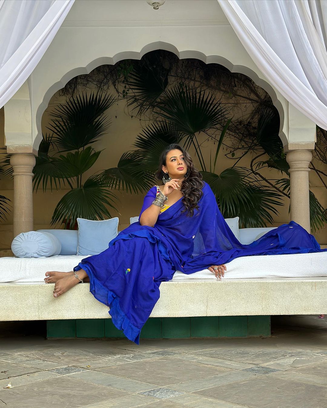 BLUE BOHEMIAN SAREE WITH EARRINGS