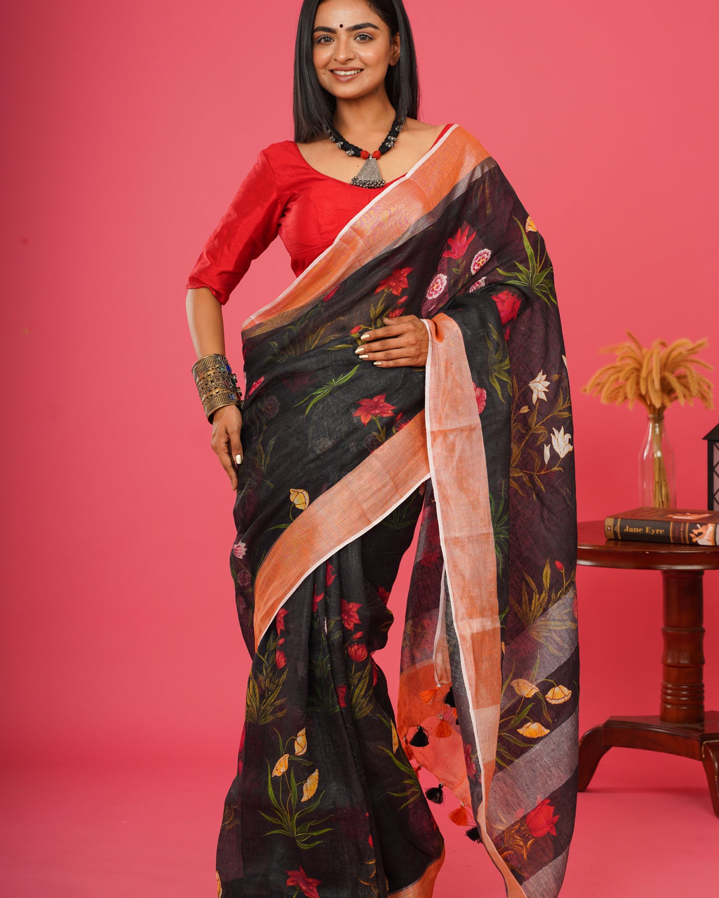 BLACK FLORAL LINEN SAREE
