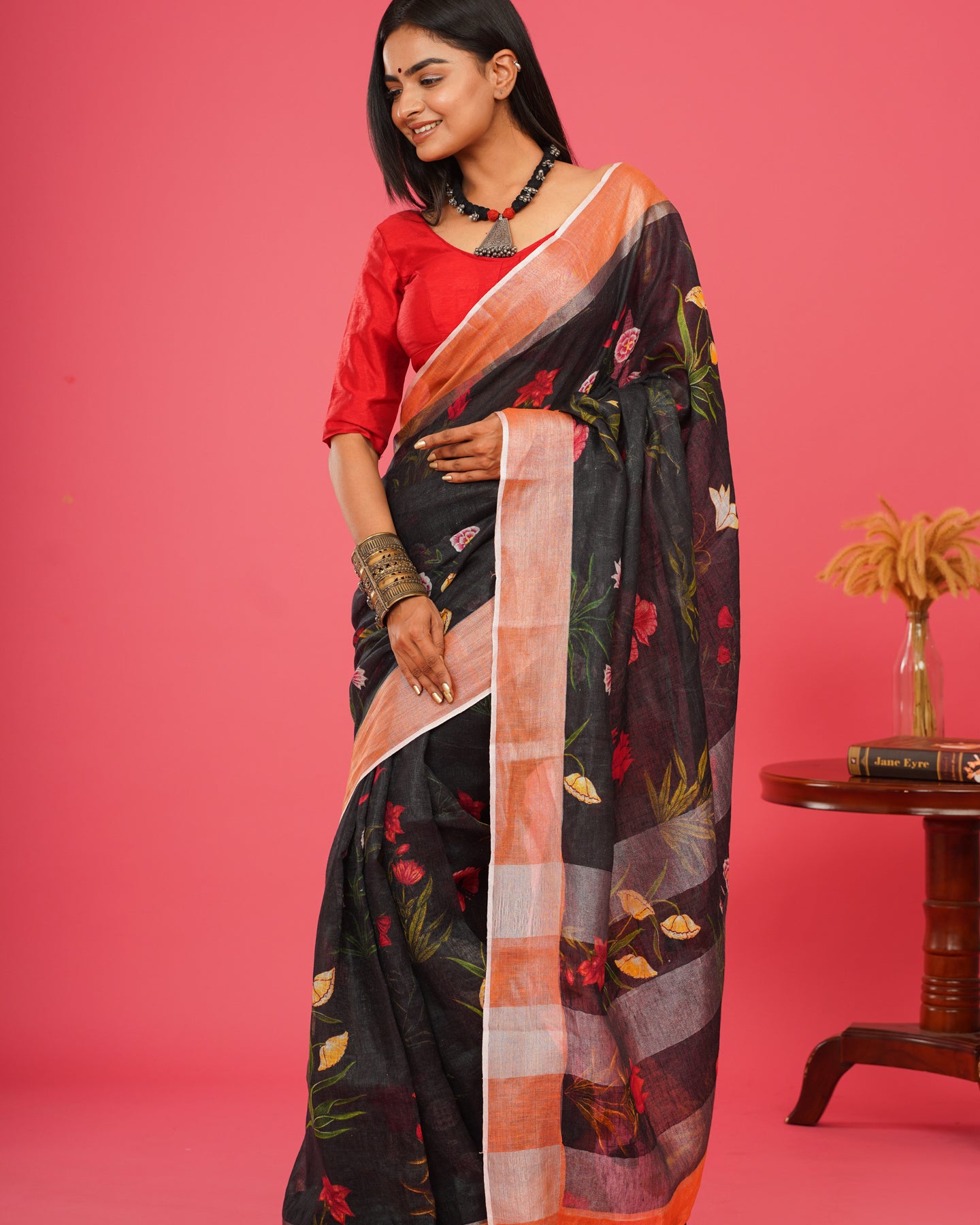BLACK FLORAL LINEN SAREE