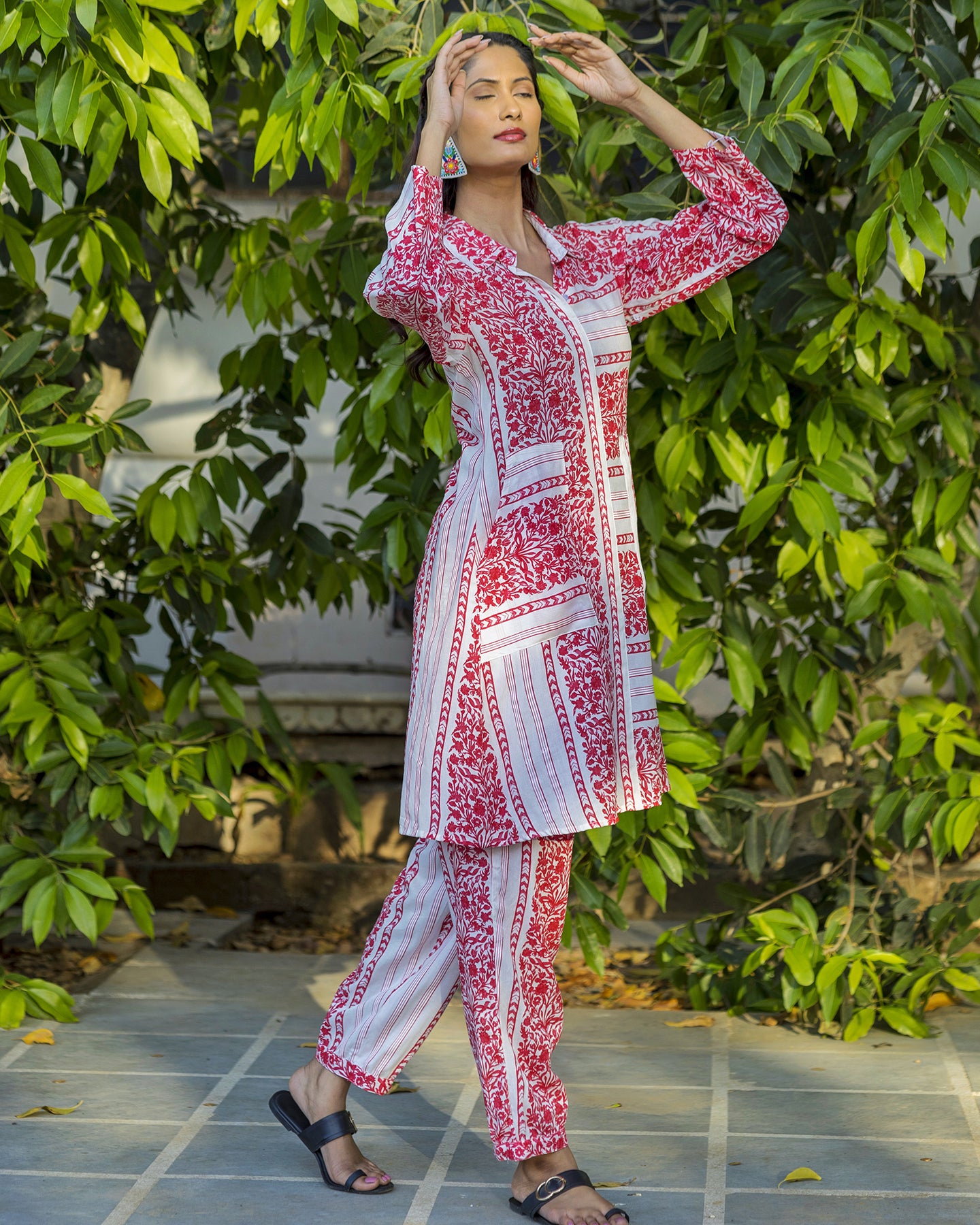 RED ABSTRACT CO-ORD SET