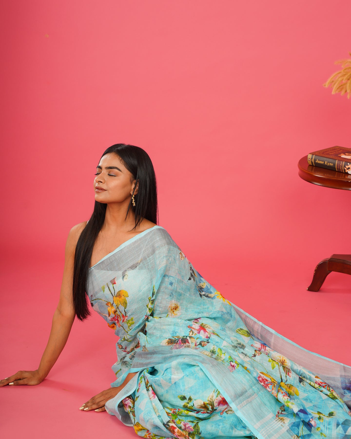 BLUE FLORAL LINEN SAREE