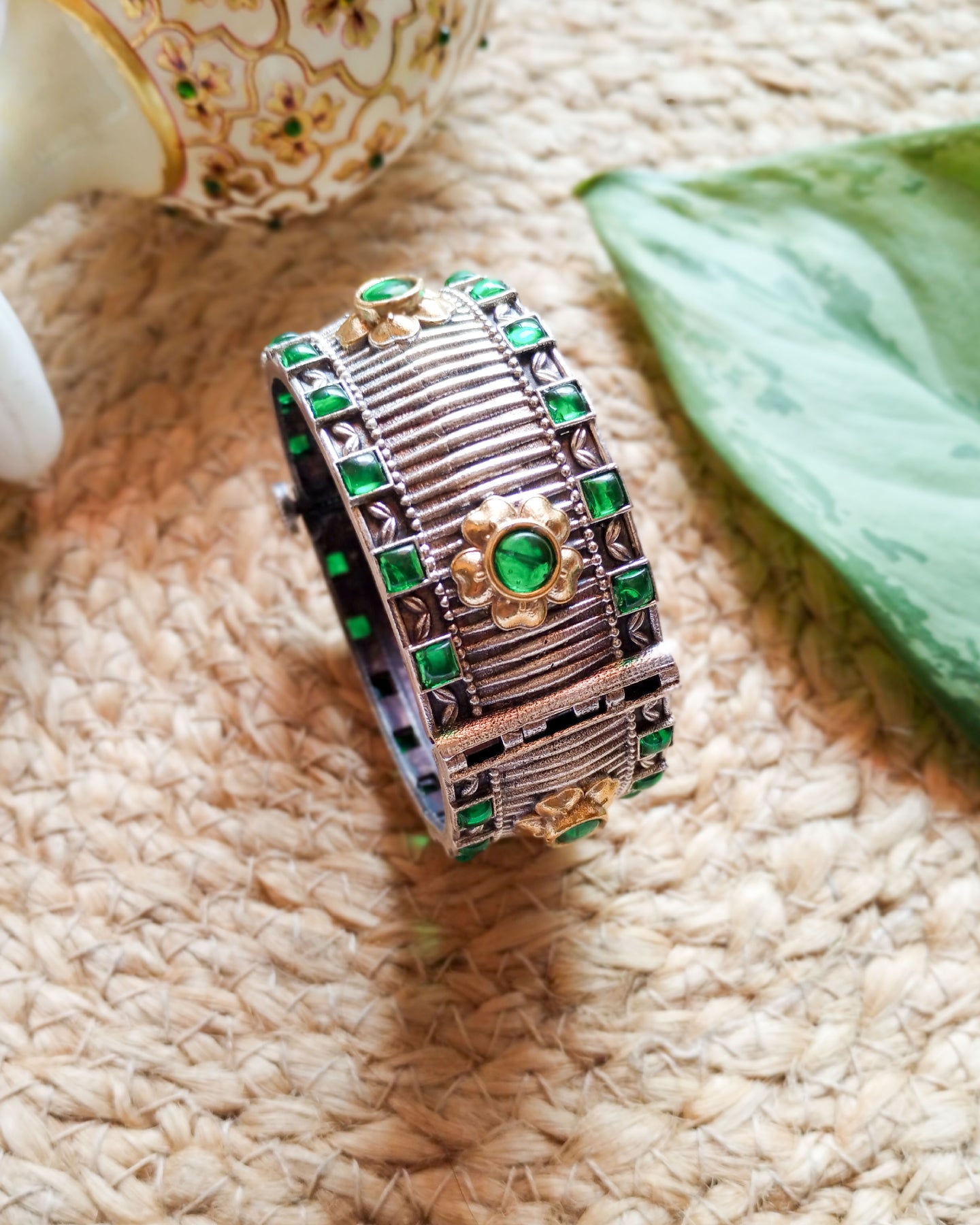 SILVER GREEN BRACELET