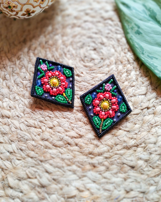 BOHO FLOWER EARRINGS