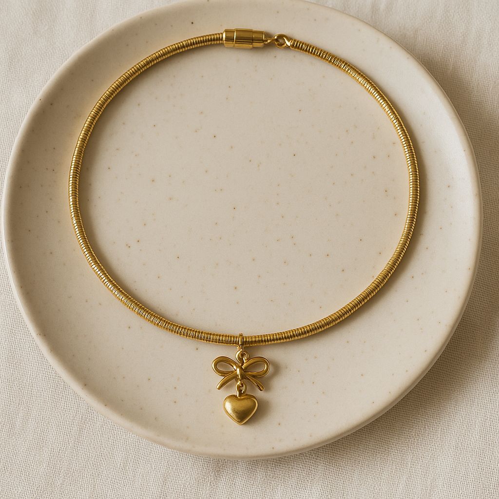 Golden Heart & Bow Choker